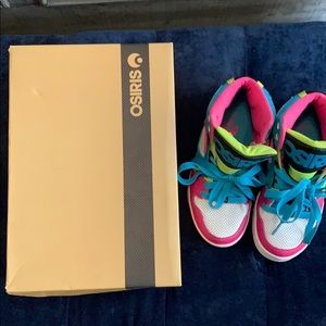 Osiris Highlights Tops